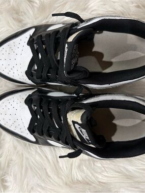 Nike panda Dunks